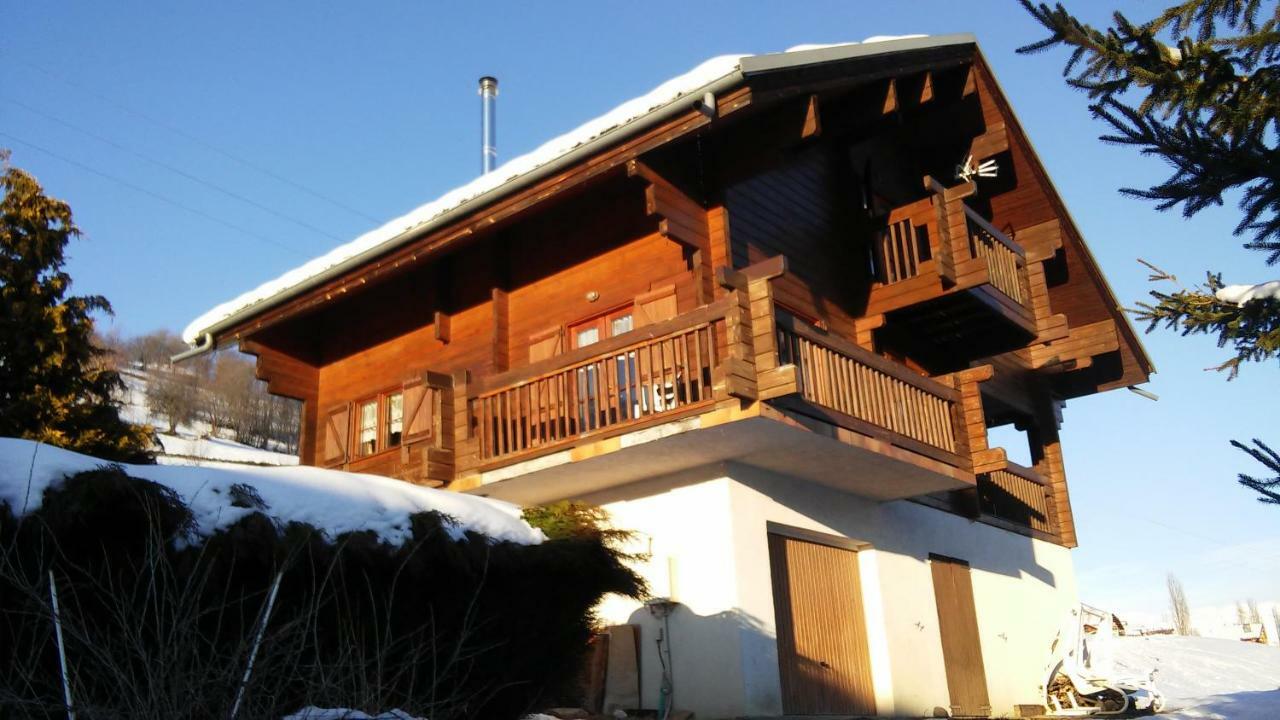 Spacieux Chalet